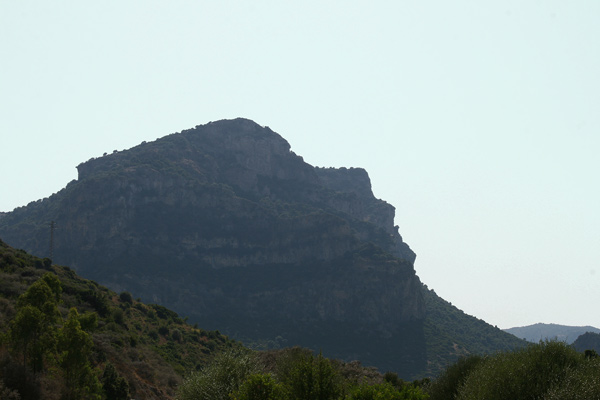 Profilo di Monte Lora 